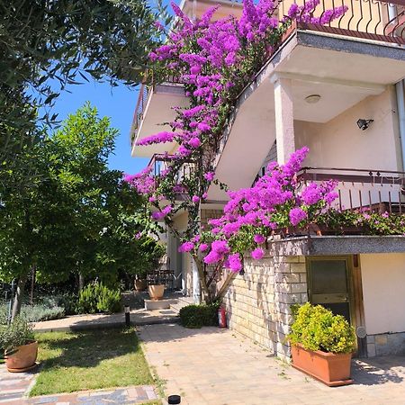 Apartments Lirio Umag Kültér fotó