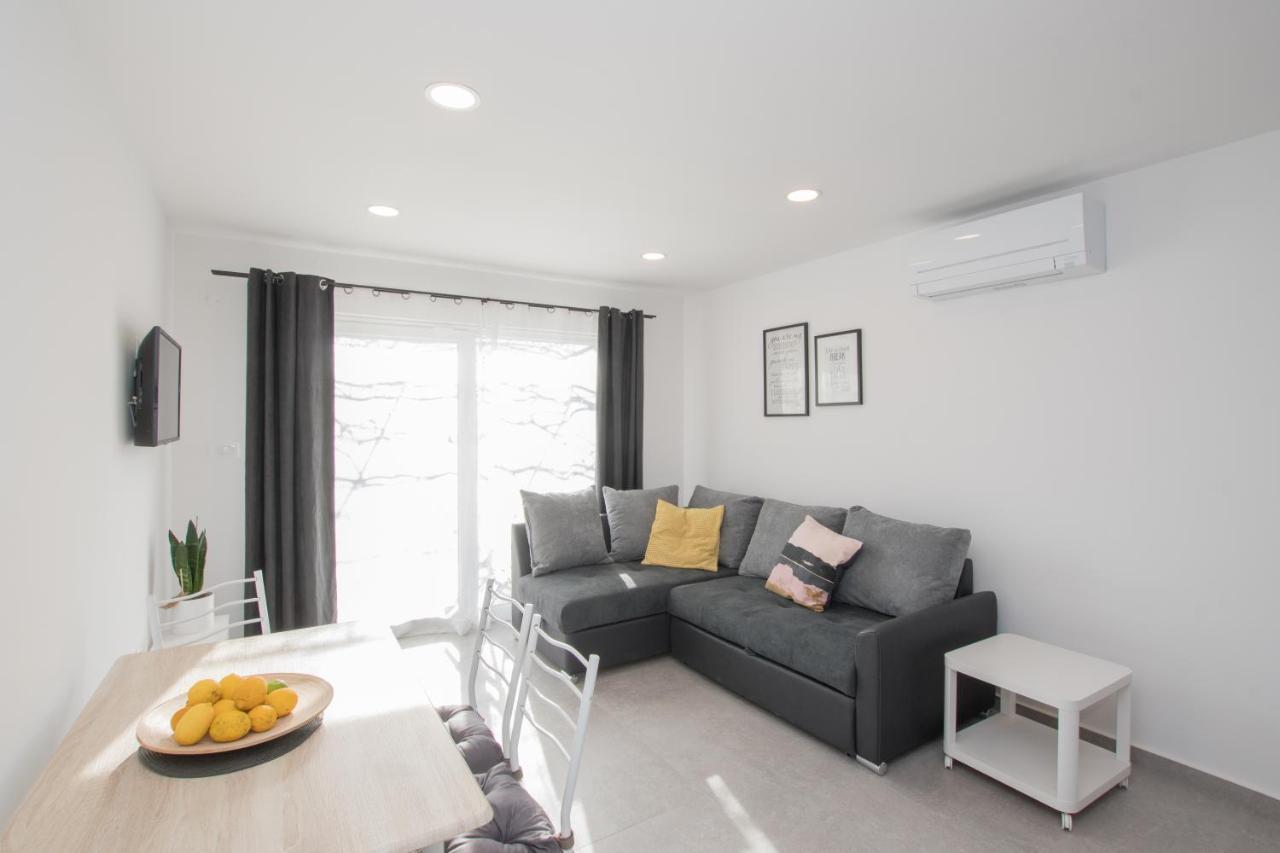 Apartments Lirio Umag Kültér fotó