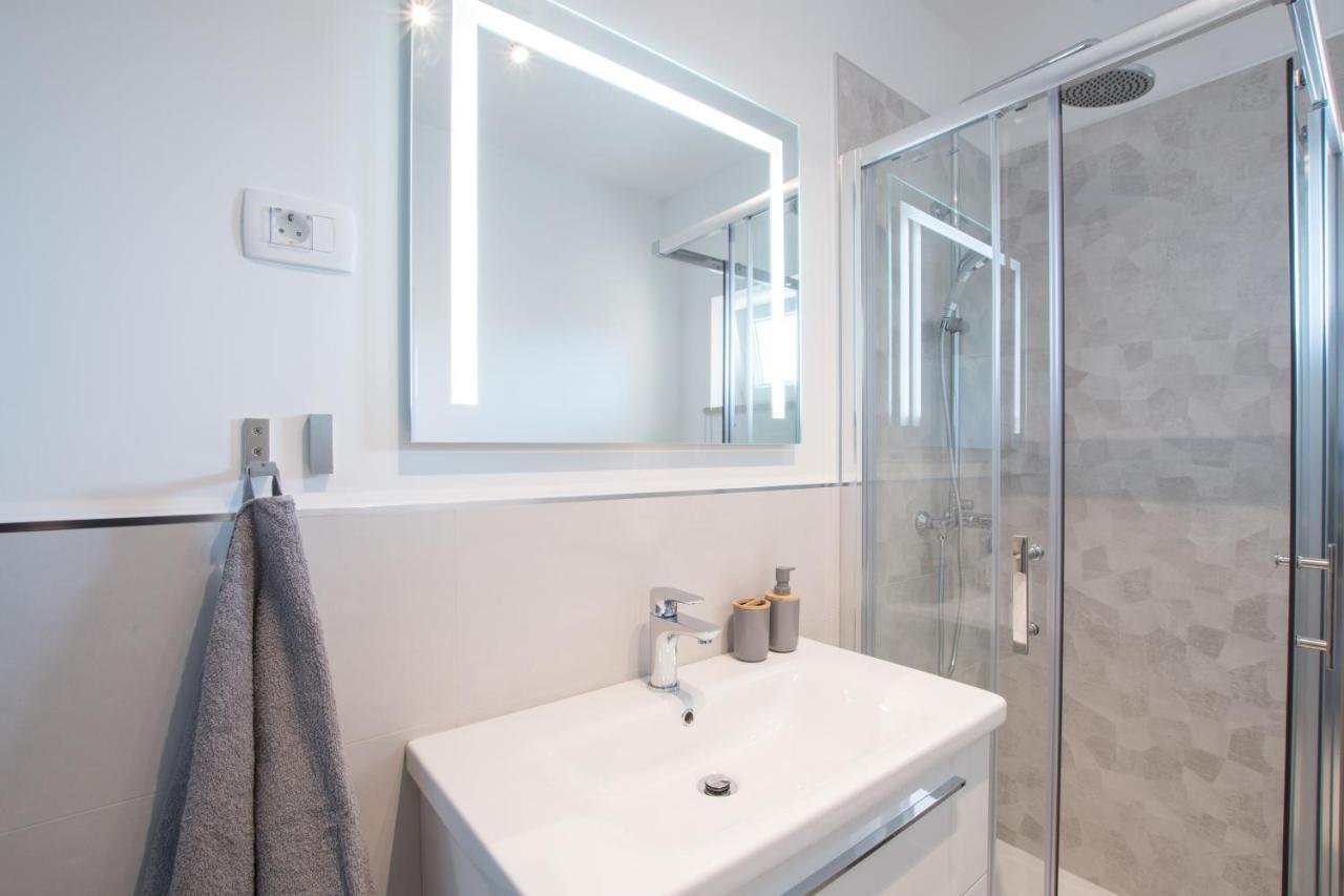 Apartments Lirio Umag Kültér fotó