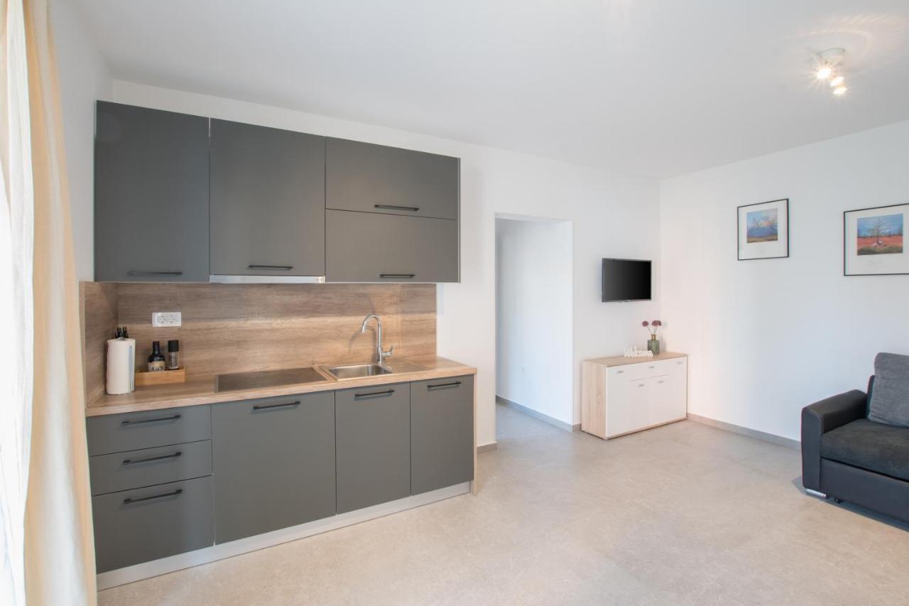 Apartments Lirio Umag Kültér fotó